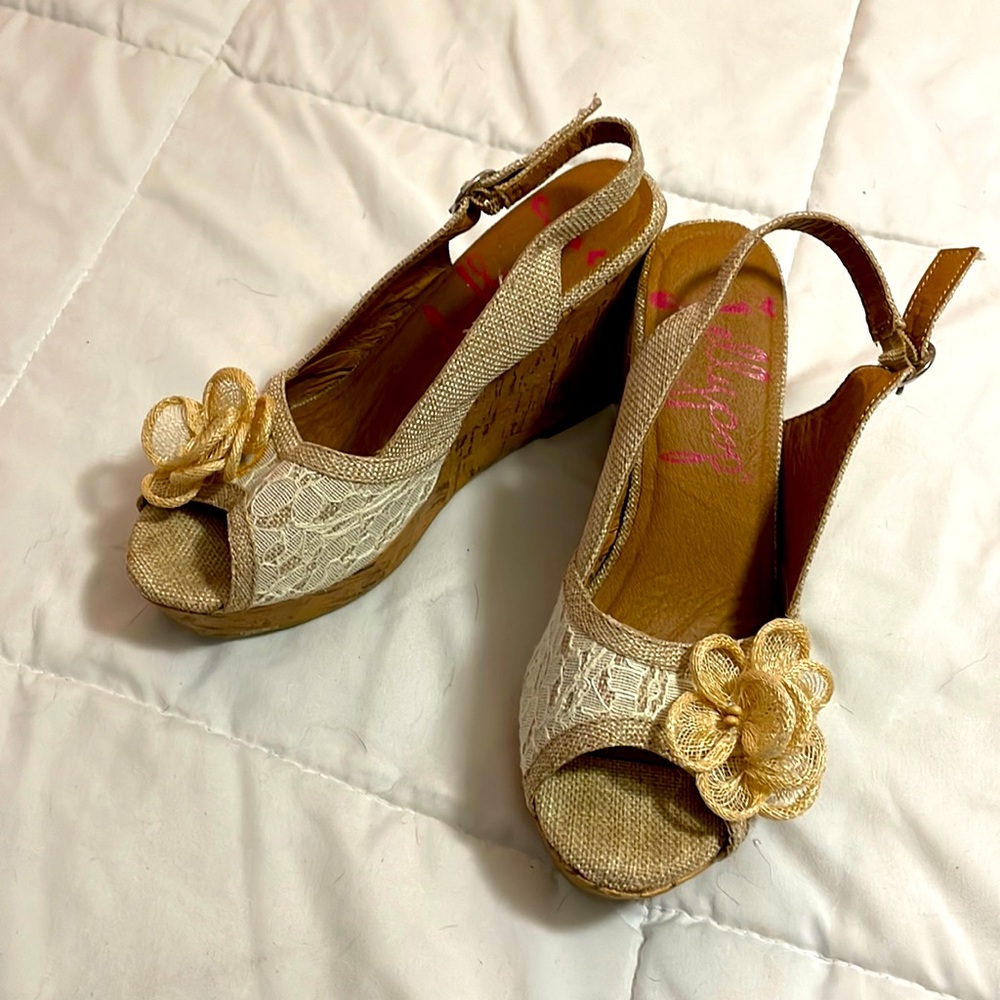 Women’s Wedge Shoes